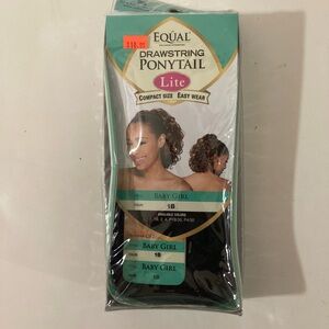 Equal Drawstring Ponytail Lite in Black